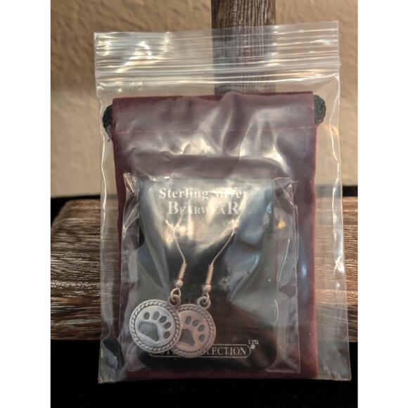 NWT Sterling Silver Boyds Collection Bearwear Paw Print Dangle Earrings - Picture 3 of 4
